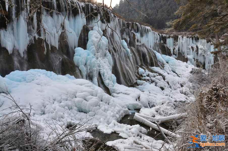 九寨溝雪景什么時間去,九寨溝什么時候下雪？